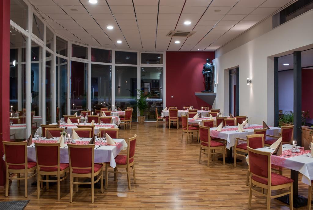 Johanniterhotel Nieder Weisel Εξωτερικό φωτογραφία